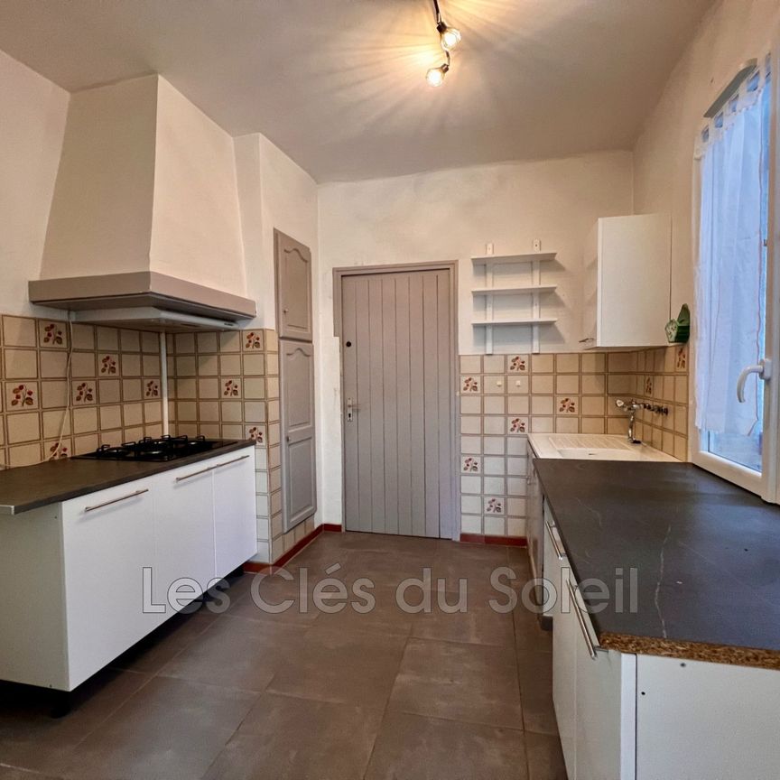 Location maison 2 chambres 63 m² La Valette-du-Var - Photo 1