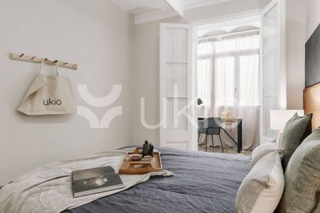 4 room luxury Apartment for rent in Barcelona, Catalonia - Photo 3