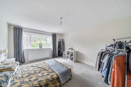 5 bedroom detached house to rent - Photo 5