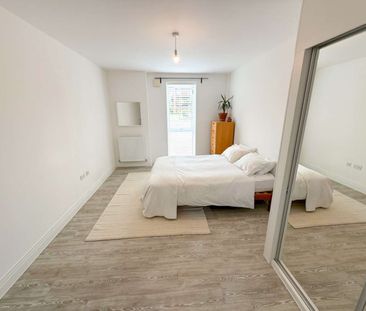 Baynhams Drive, Wolvercote, OX2 - Photo 2