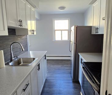 For Lease - 300 Montrave Avenue Unit# 8, Oshawa, Ontario - Photo 6