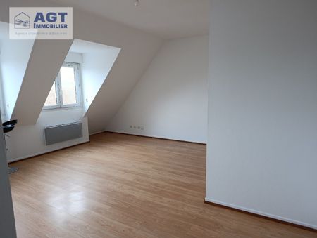 Location Appartement 1 pièce 31m² BEAUVAIS 60000 - Photo 4