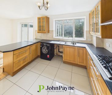3 bedroom semi-detached house to rent - Photo 6