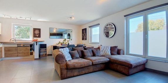 Appartement te huur in Habay-la-Vieille voor € 1.000 met 2 slaapkamers - Photo 2
