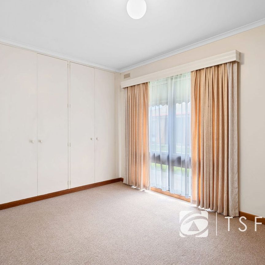 1/2 Rodney St, Flora Hill - Photo 1