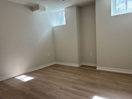 For Lease - 65 Stormont Trail, Vaughan, Ontario - Photo 4