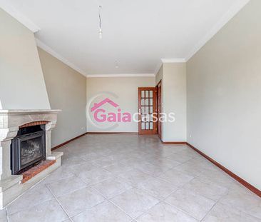 Apartamento T3 com vistas de Mar, varanda e lugar de garagem - Photo 3