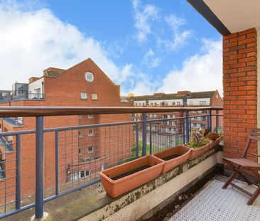 Hook Head, Custom House Harbour, IFSC, Dublin 1., D01 XA00 - Photo 5