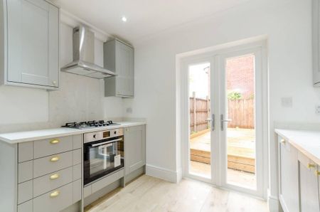 1 bedroom flat to rent - Photo 3