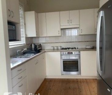 NEAT & TIDY 3-BEDROOM HOME - Photo 6