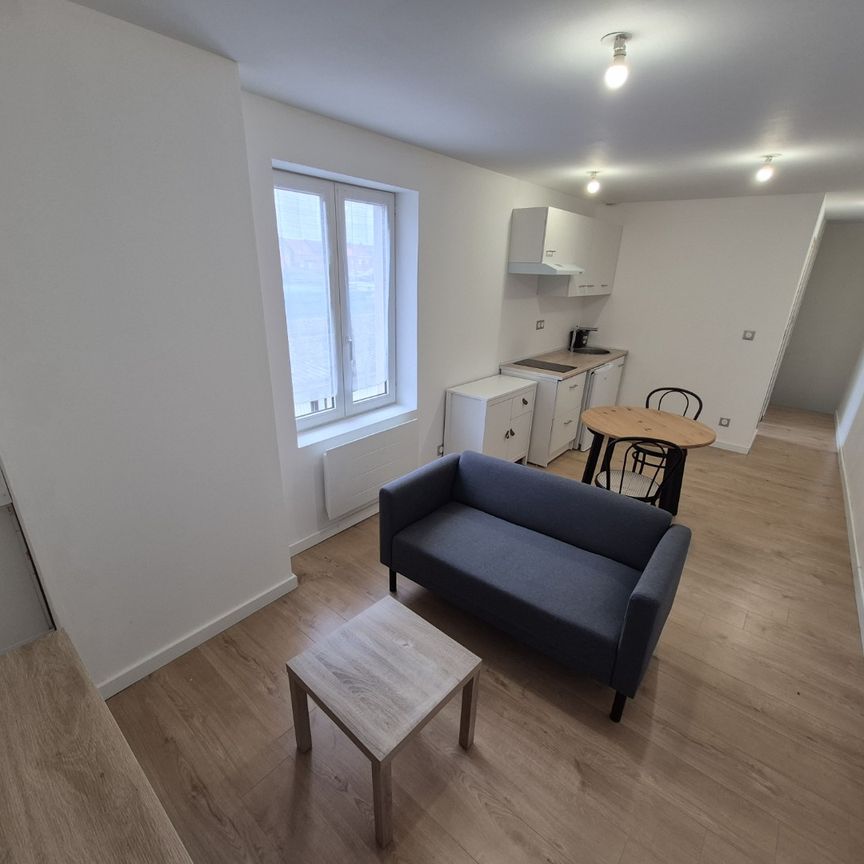 Location Appartement 2 pièces 34m² SIN LE NOBLE 59450 - Photo 1