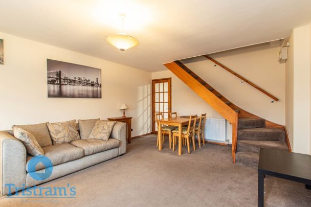 References Pending - 2 bed Semi-Detached House - Photo 1