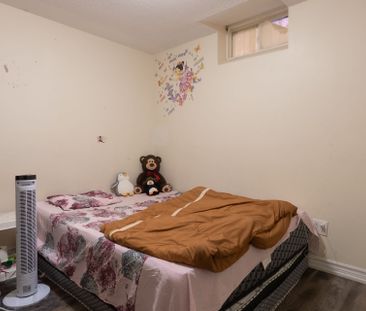 For Lease - 36 Rattlesnake Road, Brampton, Ontario - Photo 3