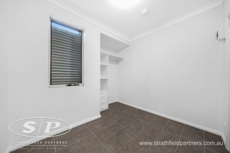 Modern Studio in Merrylands - Photo 5