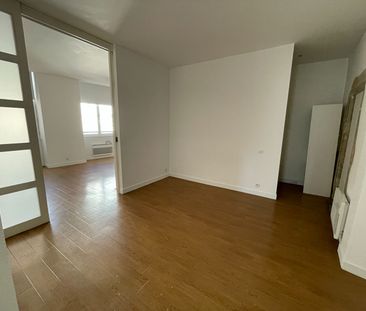 Location Appartement 3 pièces 74m² - Photo 3