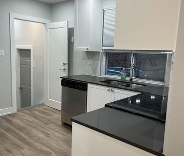 For Lease - 97 Twelfth Street Unit# Main Floor, Toronto, Ontario - Photo 3