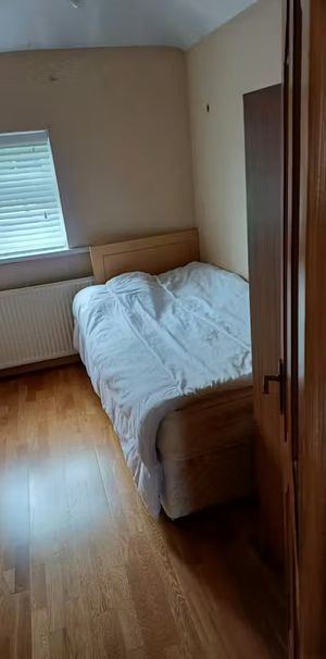 Killester Park, Dublin - Photo 1