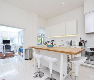 3 bedroom apartment to rent - Photo 6