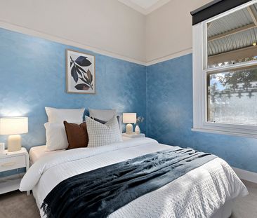 Beautifully presented home in prestigious Quarry Hill - Photo 2