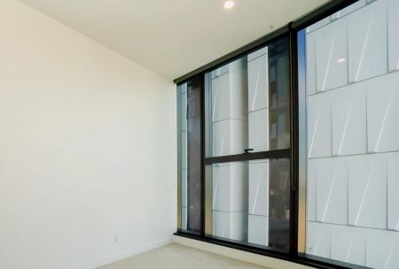 1004/23 Mackenzie Street, Melbourne - Photo 4