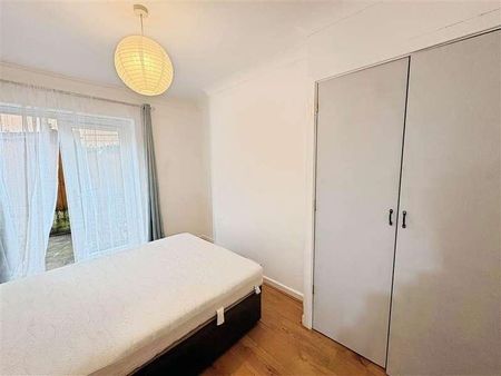 Cowbridge Road East, Cardiff, CF5 - Photo 3