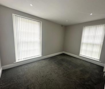 Park Road North, Birkenhead - Photo 1