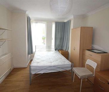 Burlington Road, Southampton, SO15 - Photo 3