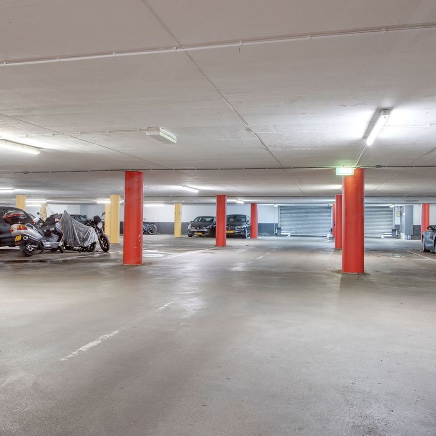 Appartement te huur: Staalmeesterslaan 253 1057 NX Amsterdam - Photo 1