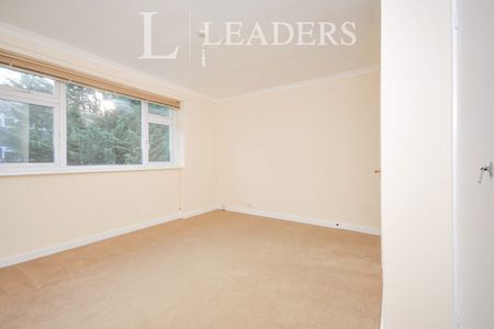 2 bedroom apartment to rent Kingswood Road, Bromley, BR2 - Photo 4