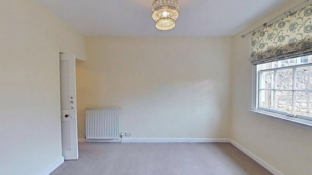 2 bedroom detached bungalow to rent - Photo 1