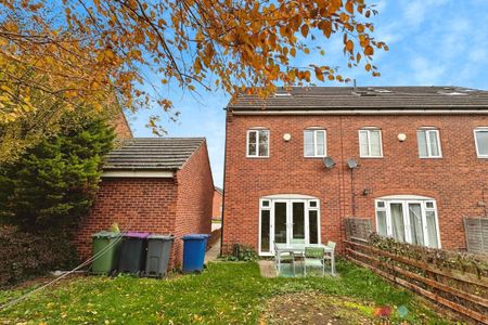 Maple Drive - Photo 4