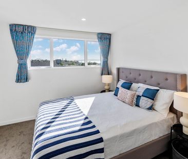 2/16 Paisley Street, Mellons Bay - Photo 3