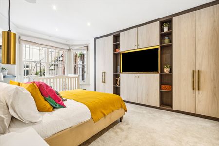 Comeragh Road, W14, London - Photo 3