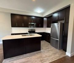 For Lease - 1960 Dalmagarry Road Unit# 95, London North, Ontario - Photo 4