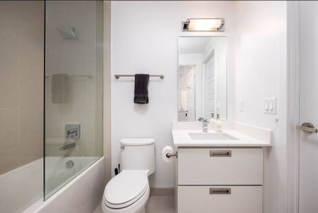 For Lease - 375 Sea Ray Avenue Unit# 211, Innisfil, Ontario - Photo 5