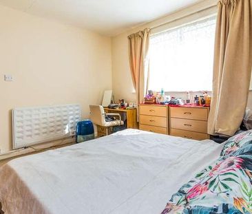 Queens Lawns, Alexandra Road, Reading, RG1 - Photo 4