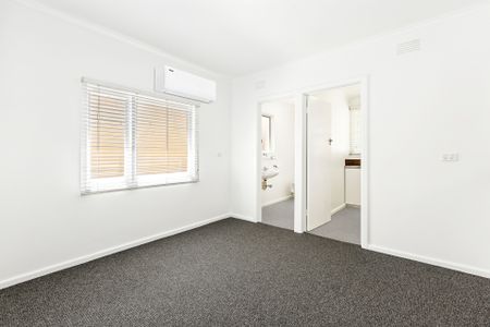 1/115 Waterdale Road, Ivanhoe, VIC 3079 - Photo 3