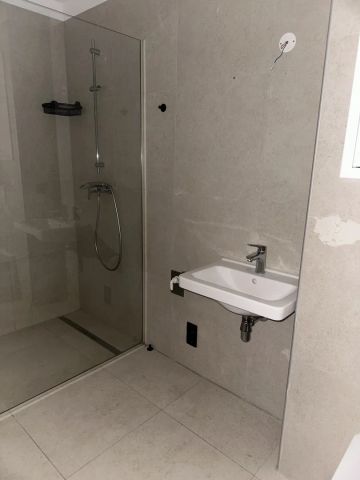 Sonnige, barrierefreie Wohnung Nahe dem Strebersdorfer Platz- Wohnen mit Stil, Blick ins Grüne - Photo 4