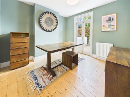 3 bedroom terraced house to rent - Photo 5