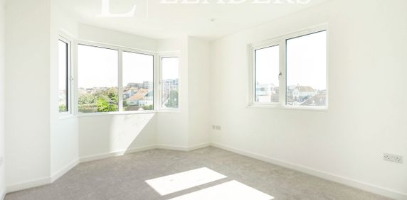 3 bedroom apartment to rent Teynham House, Saltdean - Photo 2