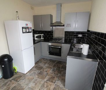 Latham Street Flat, PRESTON, Lancashire PR1 3TE - Photo 4