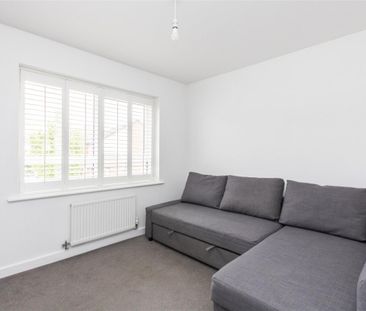 2 bedroom Semi-detached house to rent - Photo 5