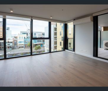 East Facing 2 Bedroom 2 Bathroom in the Heart Of Collingwood - chan... - Photo 3