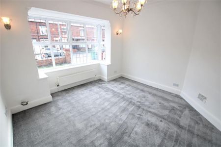 4 bedroom detached bungalow to rent - Photo 2