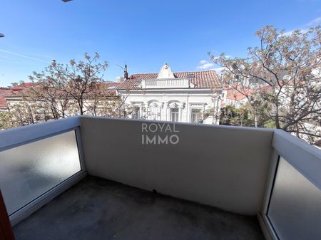 Location Appartement 2 pièces 39m² TOULON 83000 - Photo 4