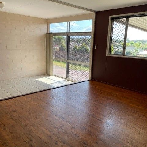 1/200 Stenner Street, Middle Ridge QLD 4350 - Apartment For Rent | Domain - Photo 1