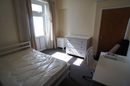 Llantwit Street, Cathays - Photo 4