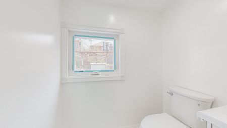 For Lease - 17A Blandford Street Unit# Main & 2nd Floor, Toronto, Ontario - Photo 3