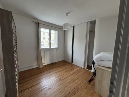 Location Appartement 4 pièces 66m² VALENCE 26000 - Photo 5
