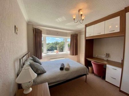 Maryport Road, Cardiff, CF23 - Photo 5